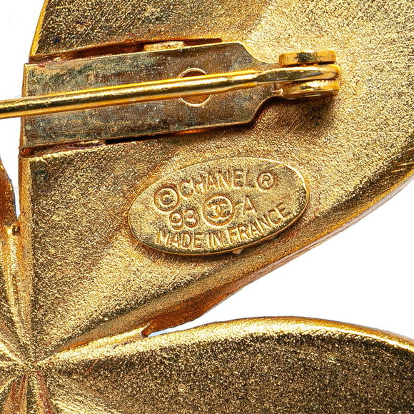 Chanel Chanel Vintage Clover Brooch Gold Plated Metal Brooch - Picture 3 of 3
